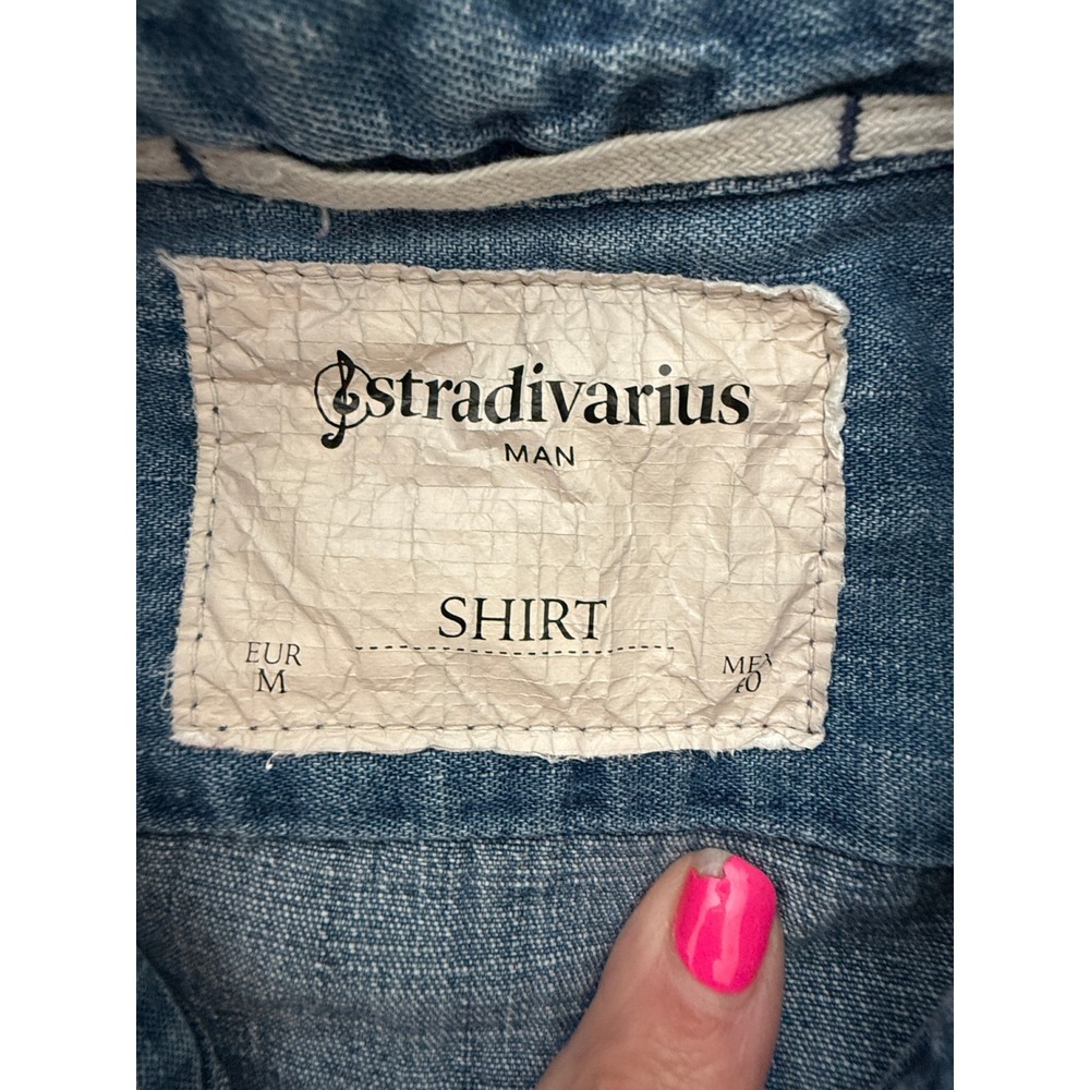 Stradivarius Denim Pearl Snap Shirt Mens Medium Blue Western Long Sleeve Slim - Picture 2 of 10
